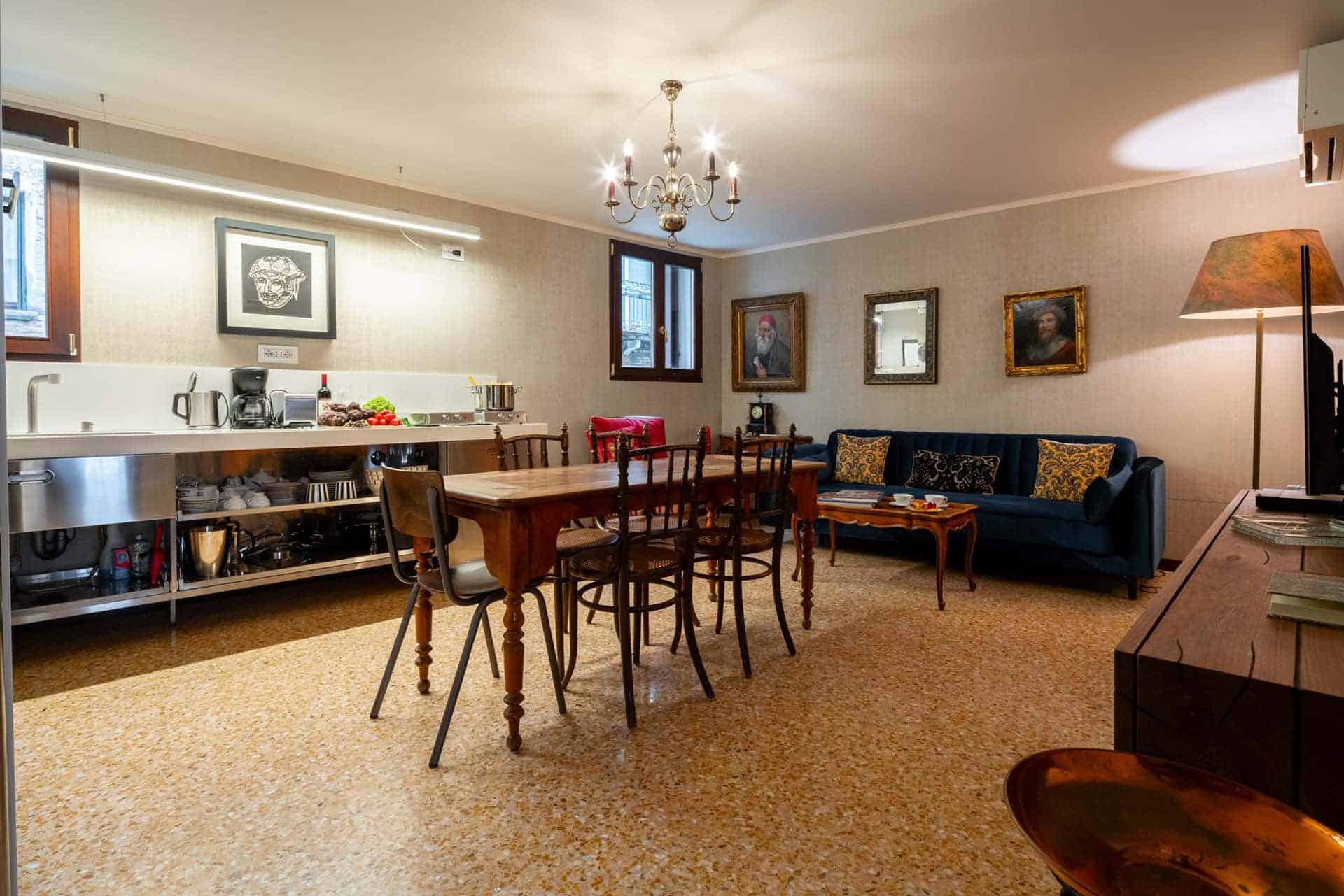 Ca’ Moro – Murano Apartment